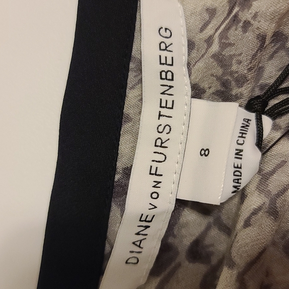 Diane Von Furstenberg Chiffon Top - Picture 6 of 6